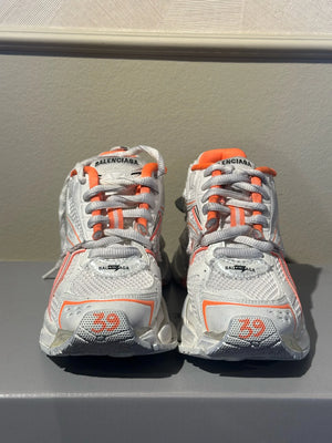BALENCIAGA SNEAKERS - SIZE 40