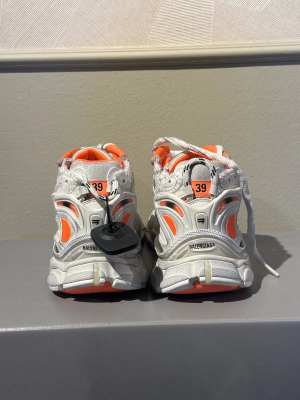 BALENCIAGA SNEAKERS - SIZE 40