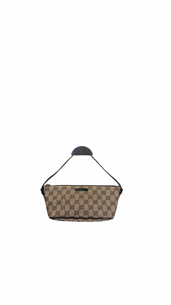 Gucci Boat Pochette GG Monogram Canvas Shoulder bag pochette Gucci logo zip closure chic 90s