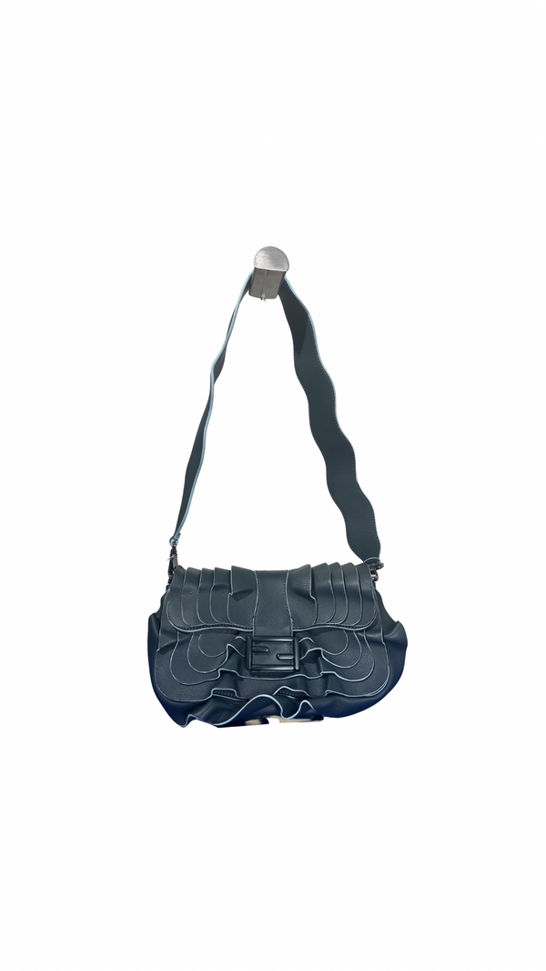 Fendi Baguette Wave detail Shoulder Bag Autum-Winter 2024 Green Khaki Leather Classic FF Monochrome green Hardware