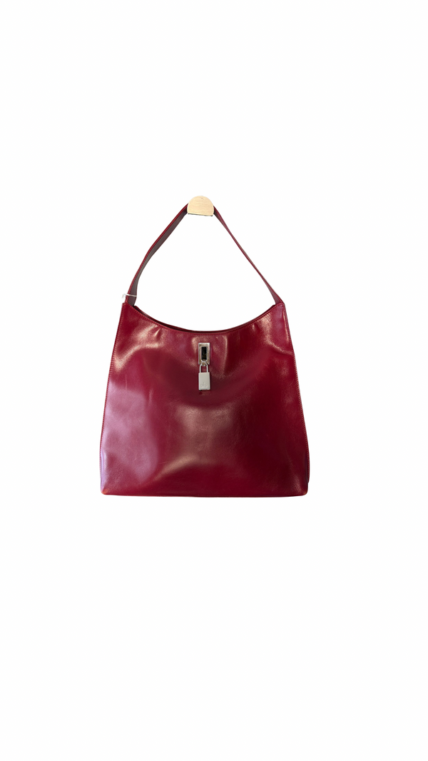 Gucci Vintage Hobo Minimalist Burgundy Handbag Shoulder Bag Silver Detailing Hardware Large Shoulder Bag buckle detail monochrome vintage Buckle clasp detail chic 2000s