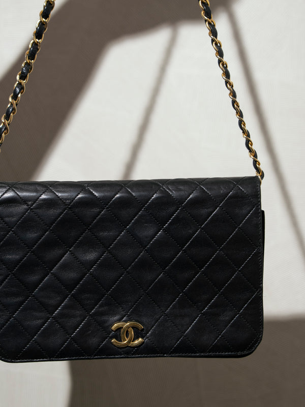 CHANEL SINGLE FLAP BAG