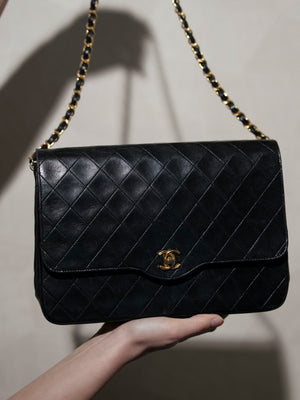 CHANEL VINTAGE SINGLE FLAP