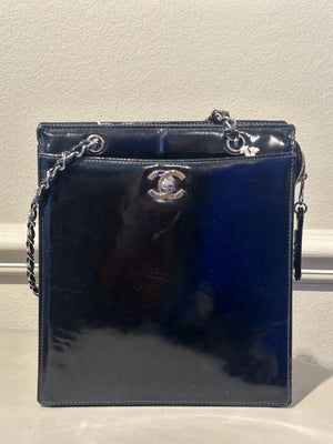 VINTAGE CHANEL FLAP