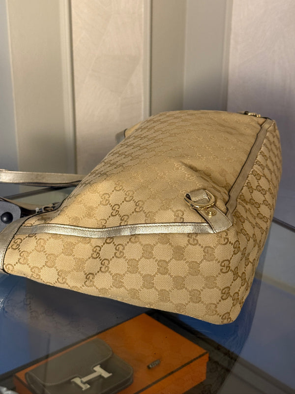 GUCCI ABBEY D-RING TOTE BAG