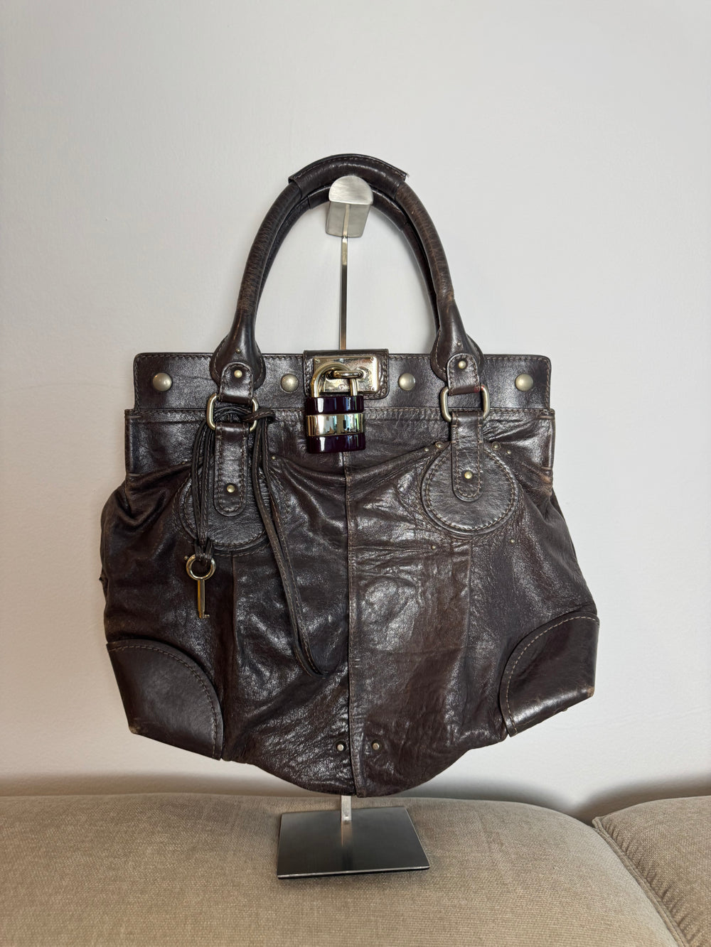 Chloe paddington Dark Brown Gold Limited Edition Grained Leather Tote Bag Vintage Lock Key Iconic 2000s