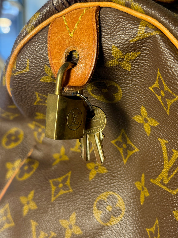 LOUIS VUITTON SPEEDY 35