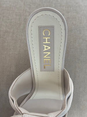 New Chanel 2023 G39654 Grey Logo Strass Heeled Strappy Sandal Satin Heeled Mule Pump Shoes CC coco mark EU 38.5