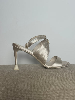 New Chanel 2023 G39654 Grey Logo Strass Heeled Strappy Sandal Satin Heeled Mule Pump Shoes CC coco mark EU 38.5