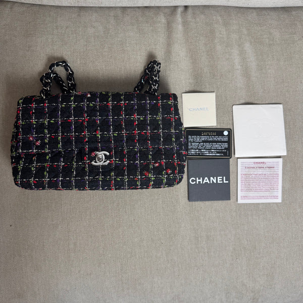 *Price Upon request* Chanel Ladybug Single Flap CC Cocomark Turnlock Spring/Summer 2011 Tweed Red Green Silver Hardware Quilted East West Chic Collectors Piece