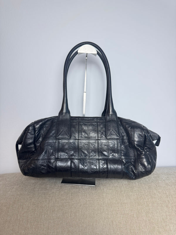 Chanel Vintage Black Chequered Chocolate Bar Lambskin Leather Large Tote Shoulder Bag Spellout Gunmetal hardware