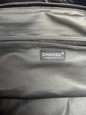 Chanel Vintage Black Chequered Chocolate Bar Lambskin Leather Large Tote Shoulder Bag Spellout Gunmetal hardware
