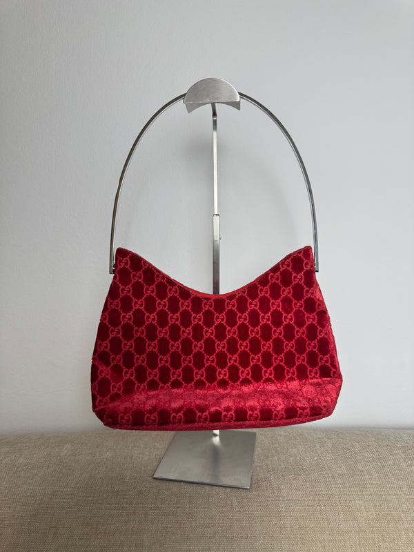 Gucci Tom Ford Vintage F/W 1997 deep red velvet GG embossed Single silver metal handle minimalist 90s shoulder bag