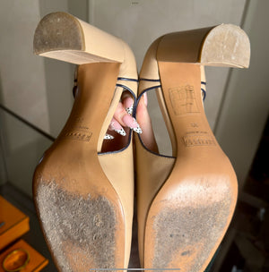 Fratelli Rossetti heeled Loafers contrast stitch beige black block heel round toe EU 39 classic design simple chic