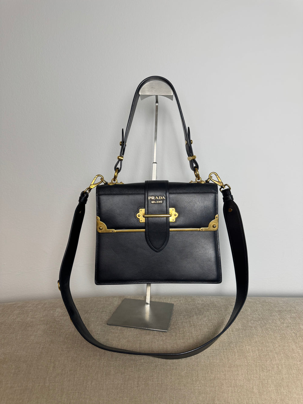 Prada Cahier Convertible Shoulder Bag City Calf and Saffiano Leather Strap Adjustable Flap Closure Buckle 2010s