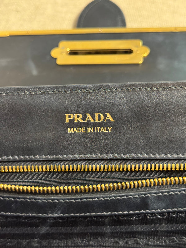 Prada Cahier Convertible Shoulder Bag City Calf and Saffiano Leather Strap Adjustable Flap Closure Buckle 2010s