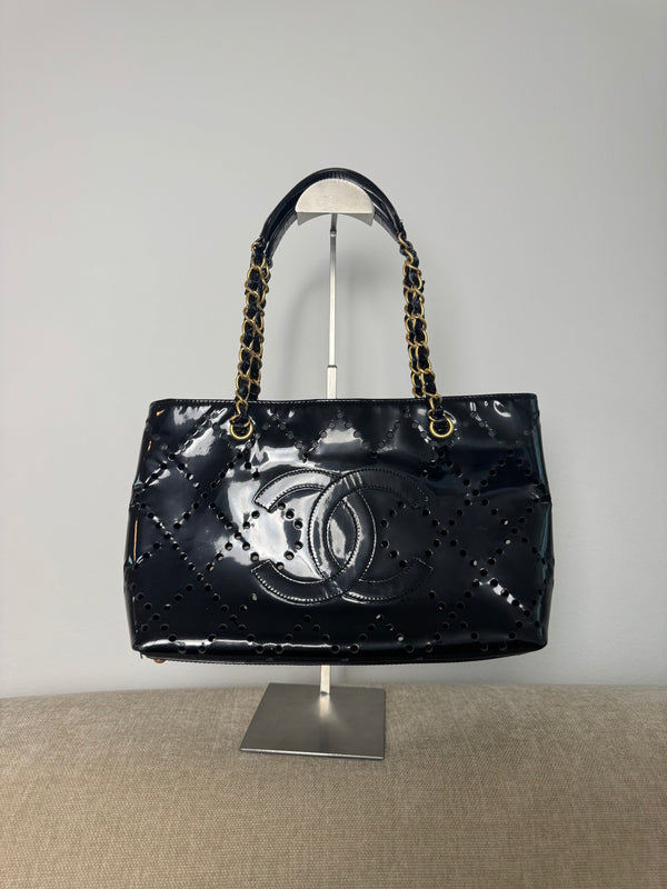Chanel Vintage Punching CC Coco Mark Double Chain Bag Shoulder Patent Leather Women's Black Quilted Large Tote Shoulder Bag gold hardware