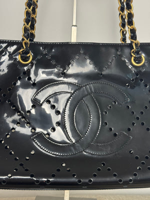 Chanel Vintage Punching CC Coco Mark Double Chain Bag Shoulder Patent Leather Women's Black Quilted Large Tote Shoulder Bag gold hardware