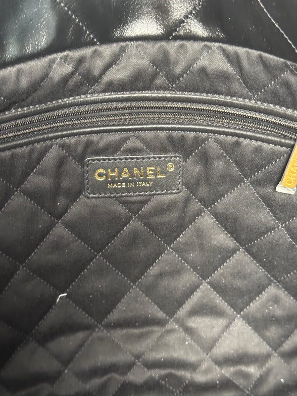 Chanel SS/2022 Black Quilted Shiny Calfskin Leather 22 Hobo Bag Calfskin Leather Gold Chain Shoulder Strap CC cocomark