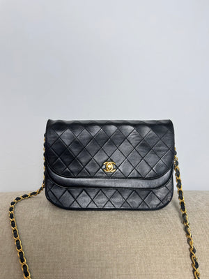 Chanel Vintage 1980s Half Moon Double Flap Shoulder Bag CC cocomark turnlock closure quilted leather 24k GHW classic design