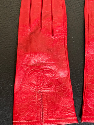 Chanel Vintage CC Cocomark logo bright red slim gloves leather fleece lined Karl Lagerfeld logo