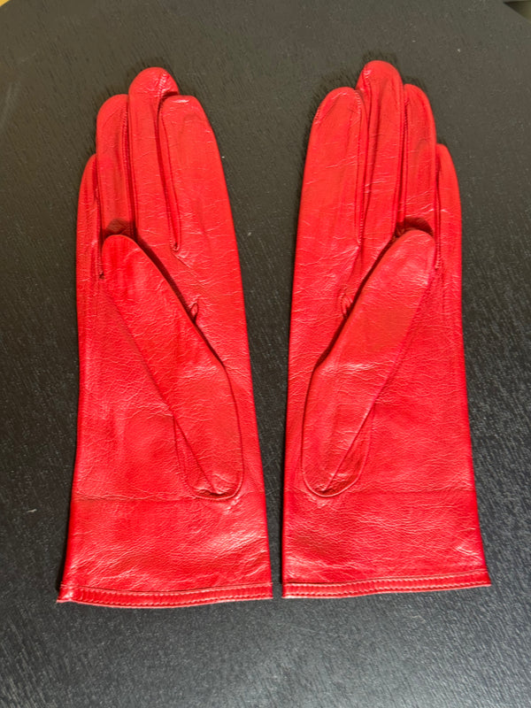 Chanel Vintage CC Cocomark logo bright red slim gloves leather fleece lined Karl Lagerfeld logo