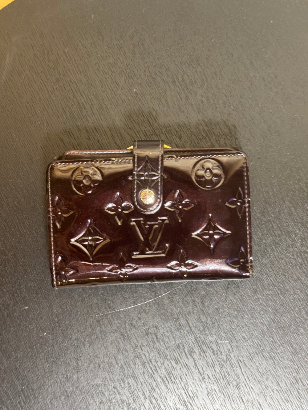 Louis Vuitton Portefeuille Viennois Monogram Vernis burgundy Classic embossed LV Monogram Wallet Vintage
