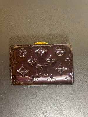 Louis Vuitton Portefeuille Viennois Monogram Vernis burgundy Classic embossed LV Monogram Wallet Vintage