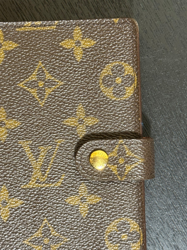 Louis Vuitton Monogram LV Small Ring Agenda Diary Notebook Cover Classic Style Chic mini planner brown leather