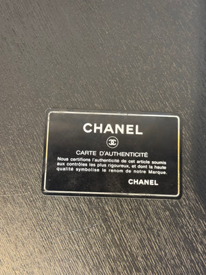 Chanel Vintage 2005/6 CC cocomark Medium Ligne Vertical Quilted Lambskin Mademoiselle Camera Bag Black Leather Lambskin