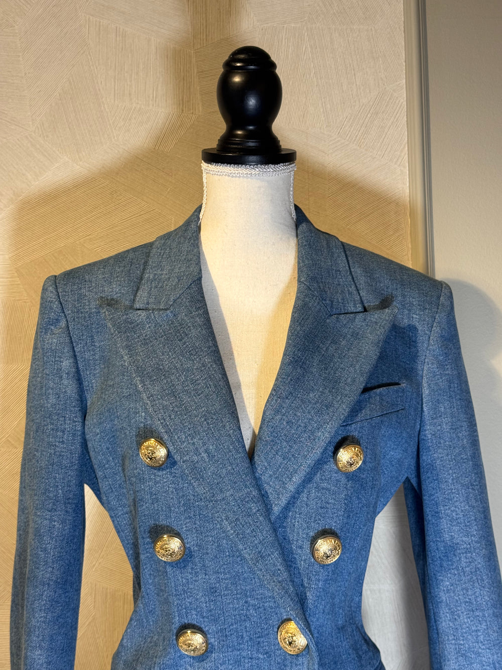 Balmain double breasted blazer jacket blue jean denim gold buttons IT 40 chic sexy long sleeve v neck collared faux pockets