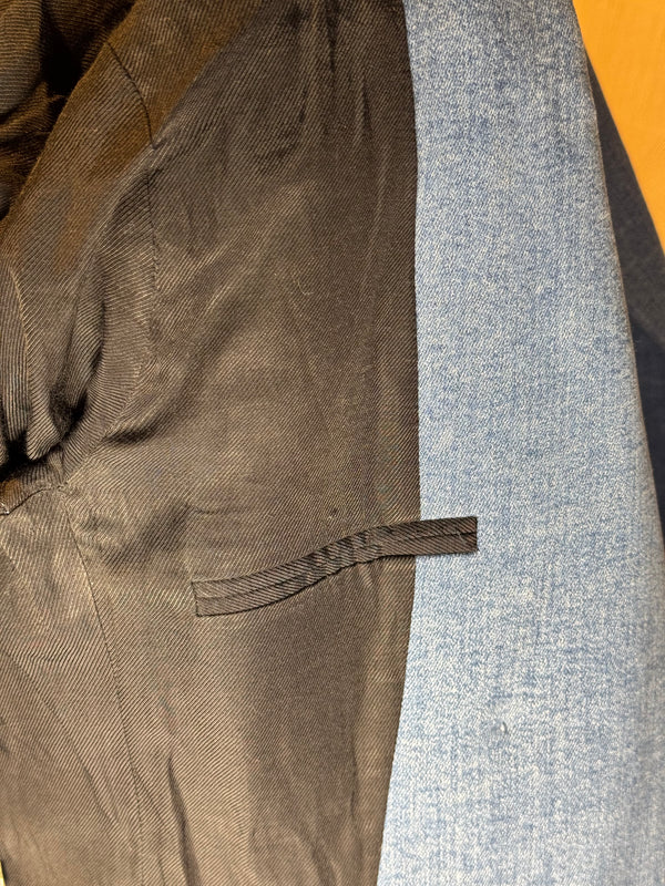Balmain double breasted blazer jacket blue jean denim gold buttons IT 40 chic sexy long sleeve v neck collared faux pockets