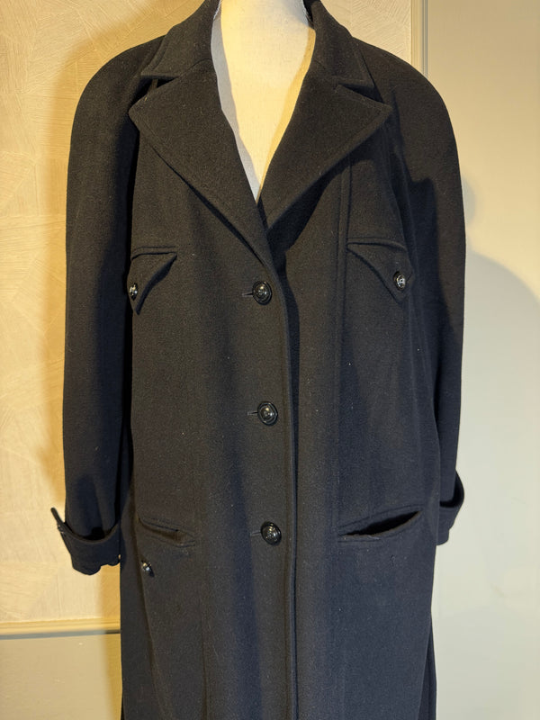 Chanel vintage trench coat Jacket Black CC cocomark black button cinch waist Long Sleeve Fit Flare Classic design chic low neck