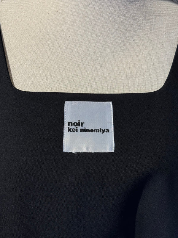 Noir Kei ninomiya suspender skirt Black Layered Maxi Dress empire waist ruffle detailing bows buttons designer