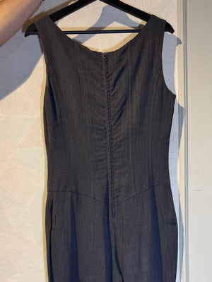 Chanel vintage capri pedal pusher jumpsuit one piece short sleeve Black CC cocomark cinch waist Fitted Classic design chic low neck