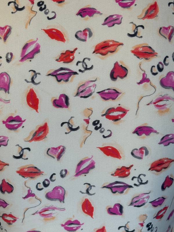 RARE! Chanel 1995 Vintage Karl Lagerfeld Lipstick Cropped Tank Top Vest Graphic CC cocomark logo pink red black white Iconic 90s design