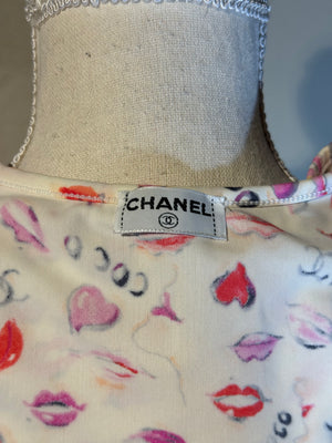 RARE! Chanel 1995 Vintage Karl Lagerfeld Lipstick Cropped Tank Top Vest Graphic CC cocomark logo pink red black white Iconic 90s design