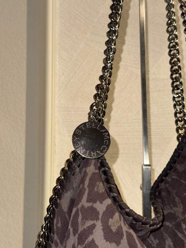 Stella McCartney Falabella 3-Chain Fold Over Tote Leopard Print Brown Bronze Vegan Suede Shaggy Deer Vintage Classic Style Chic Chain handles Detail 