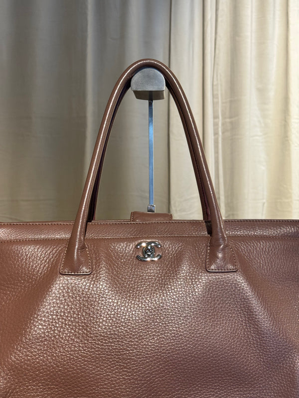 Chanel Vintage Grand Executive Cerf Tote Bag East West Top Handle Shopper Handbag CC