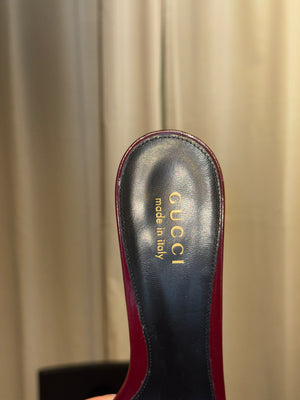 Gucci Horsebit Patent Leather Mules Red Burgundy Square Toe Heeled Sandals Gold Hardware Vintage