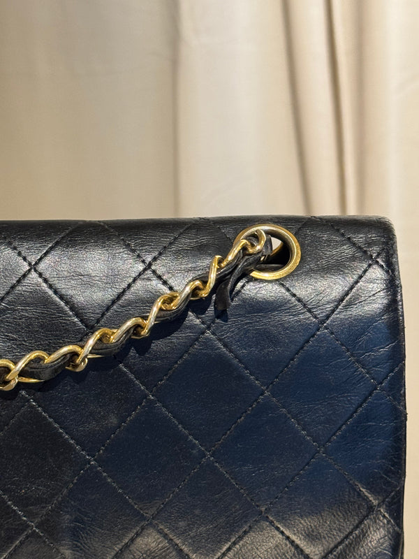 Chanel Medium Double Flap Vintage Black Quilted Lambskin Classic Shoulder Bag Gold Hardware