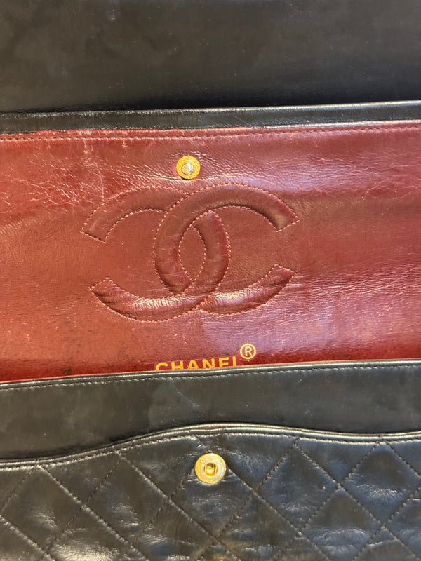 Chanel Medium Double Flap Vintage Black Quilted Lambskin Classic Shoulder Bag Gold Hardware