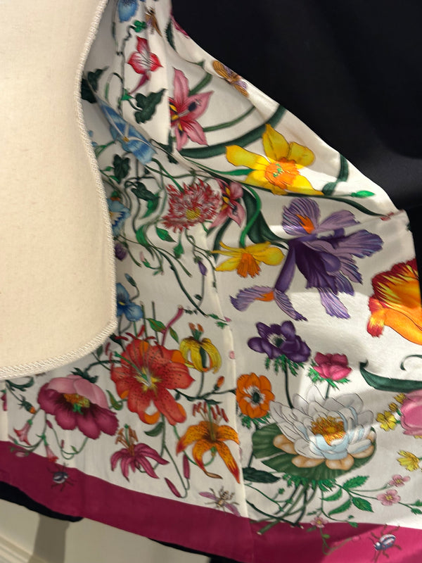 Gucci Trench Coat floral lining traditional classic button up tie waist navy warm thick wool GG IT40