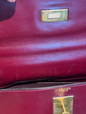 Hermès Vintage 1963 Kelly 32 Burgundy Box Calfskin Leather Top Handle Bag Gold Hardware Clochette Lock Key