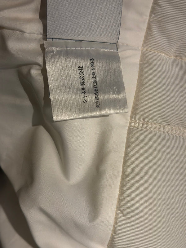 Chanel Karl Lagerfeld Era F/W 2000 White & Grey Ski Winter Jacket Silver-tone CC Logo Quilted Puffer Jacket Layered Y2K BNWT