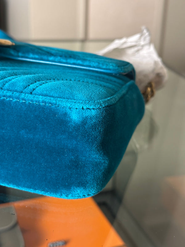Gucci GG Marmont Velvet Turquoise Gold Medium Chain Strap Shoulder Bag Adjustable Cross Body
