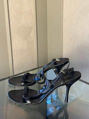 Tom Ford Gucci black leather 90s chic elegant strappy heels gladiator style interlocking sandal EU 37 1/2