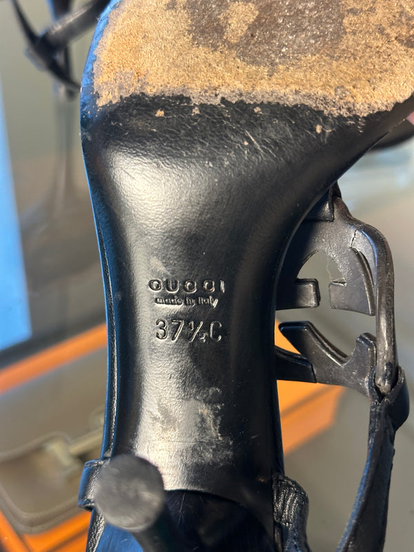 Tom Ford Gucci black leather 90s chic elegant strappy heels gladiator style interlocking sandal EU 37 1/2