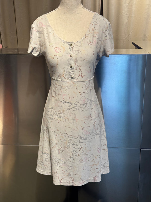 Chanel Cruise 1998 Ivory Camellia Floral Script Print Stretch Jersey Midi Dress CC Logo Buttons Karl Lagerfeld Vintage Archive Size FR 42