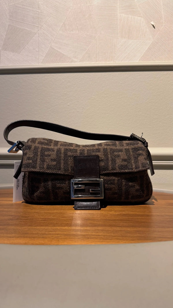 FENDI BAGUETTE - WOOL